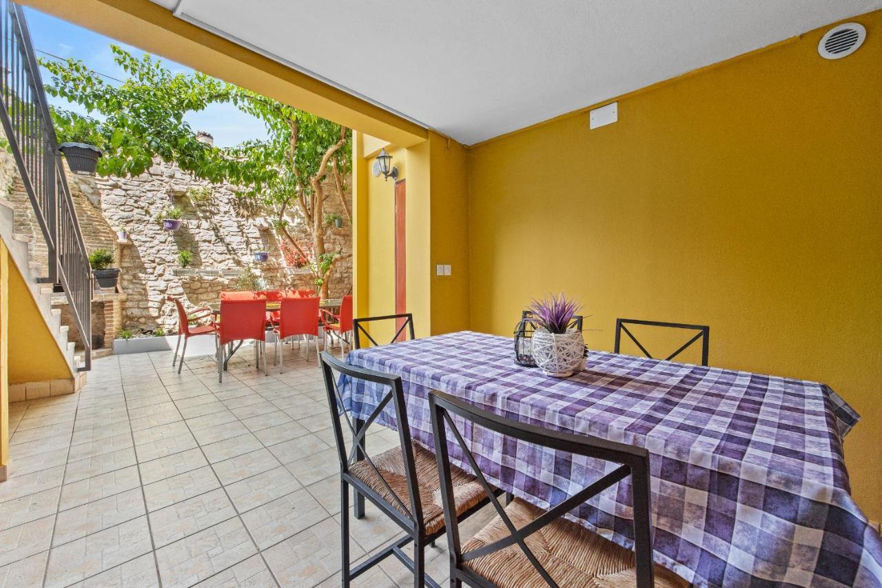 Pula Hostel מראה חיצוני תמונה